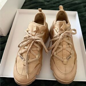 Dior Women's Beige Sneakers